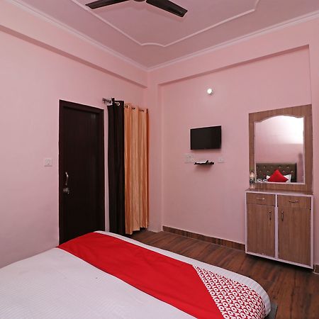 נייניטל Oyo 13756 Damyanty Residency & Resort מראה חיצוני תמונה